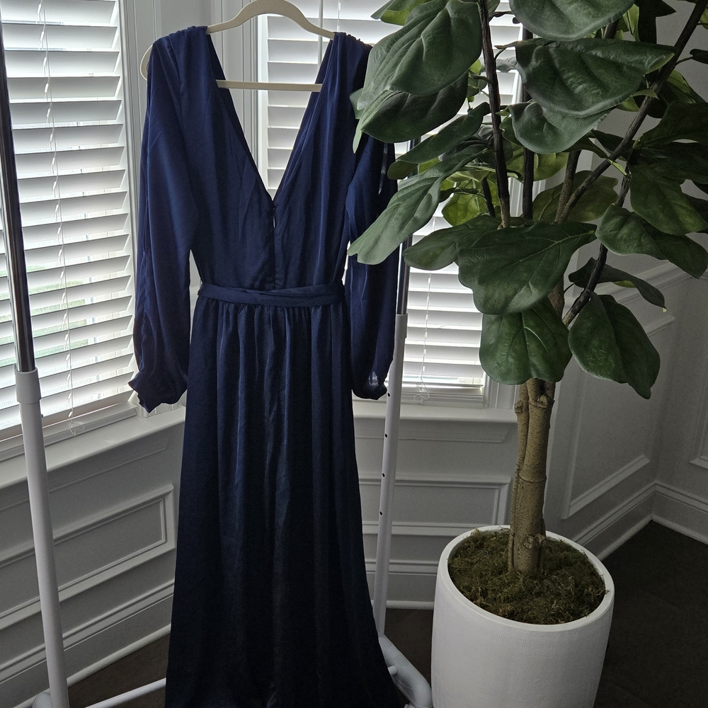 Elegant Navy Blue Maxi Dress